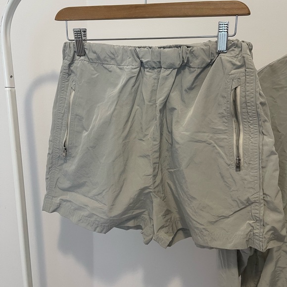 Aritzia windbreaker set - Picture 3 of 3